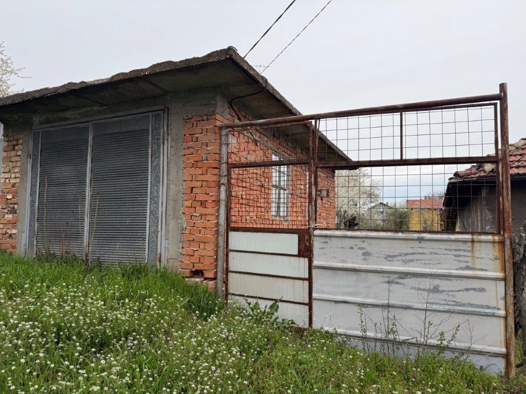 House for Sale in Chervena voda, Ruse