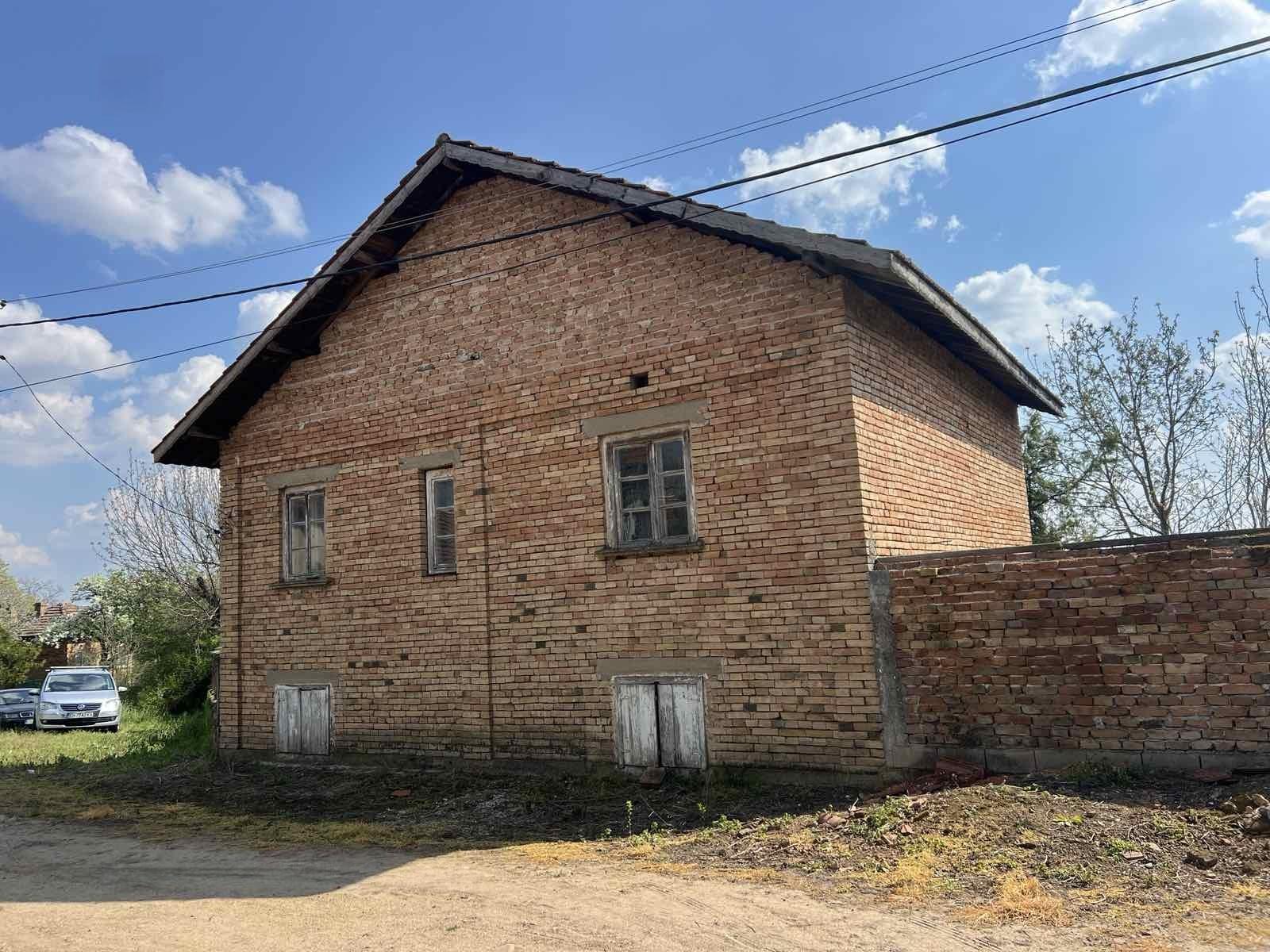House for Sale in Gorna Mitropoliya, Pleven