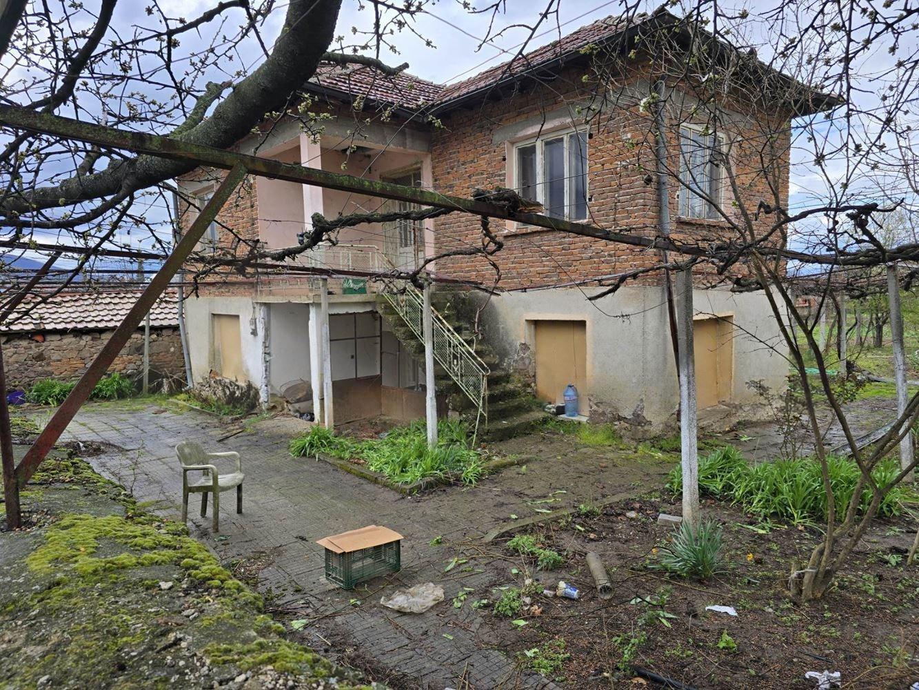 House for Sale in Debrashtitsa, Pazardzhik