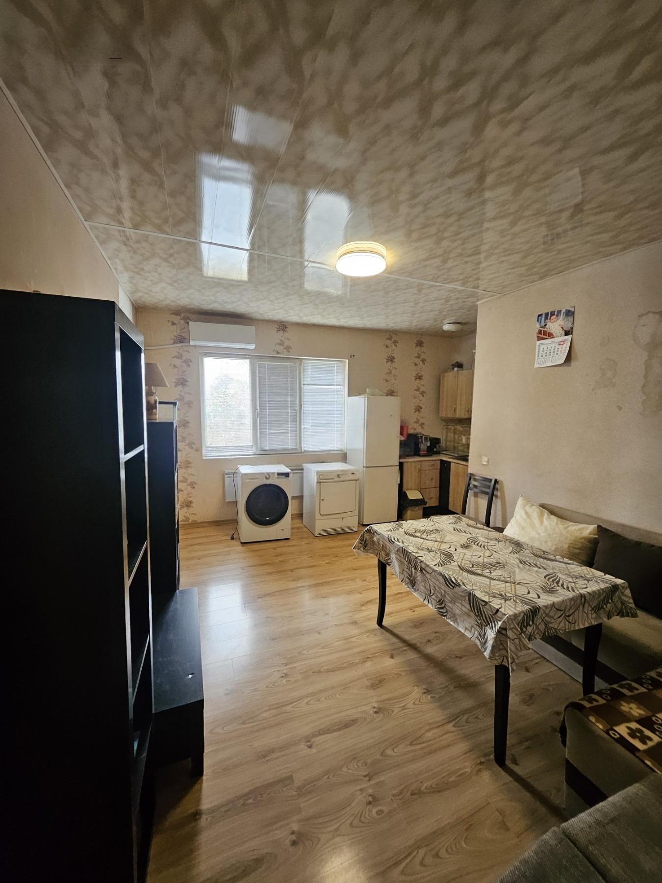 House Floor for Sale in Pleven, Idealen tsentar