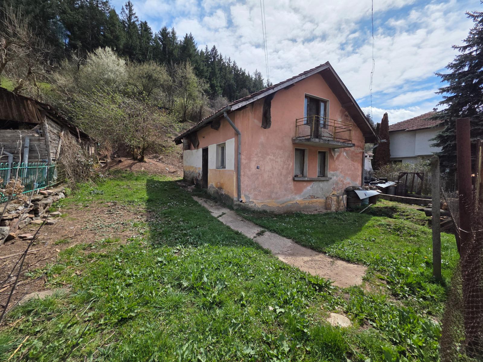 House for Sale in Zgorigrad, Vratsa
