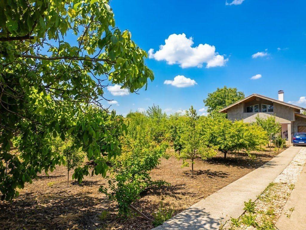 House for Sale in Stozher, Dobrich