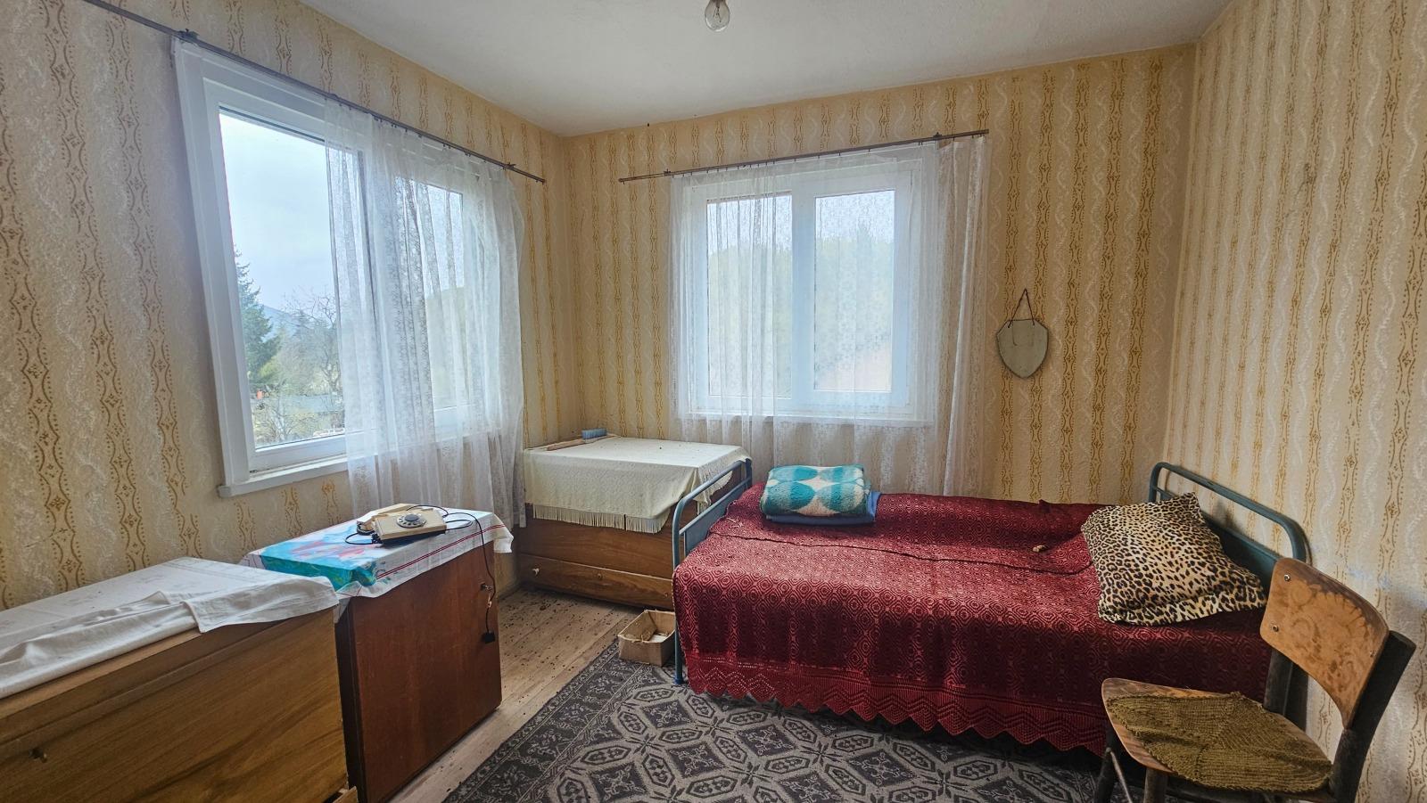 House for Sale in Boykovets, Sofia Province