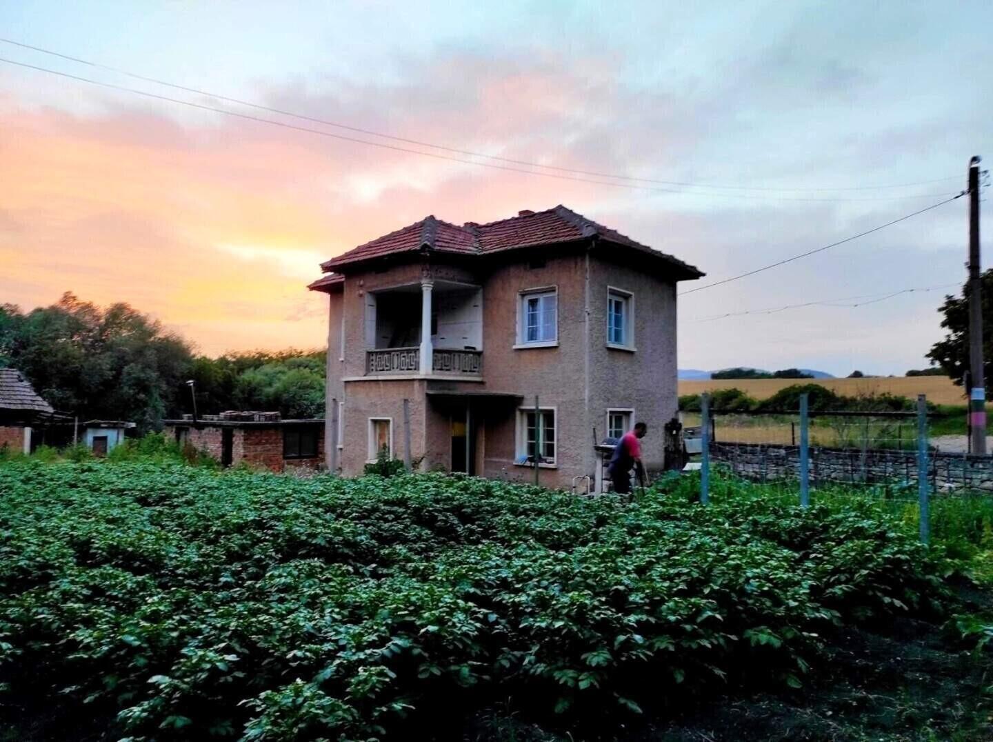 House for Sale in Tsarevets, Vratsa