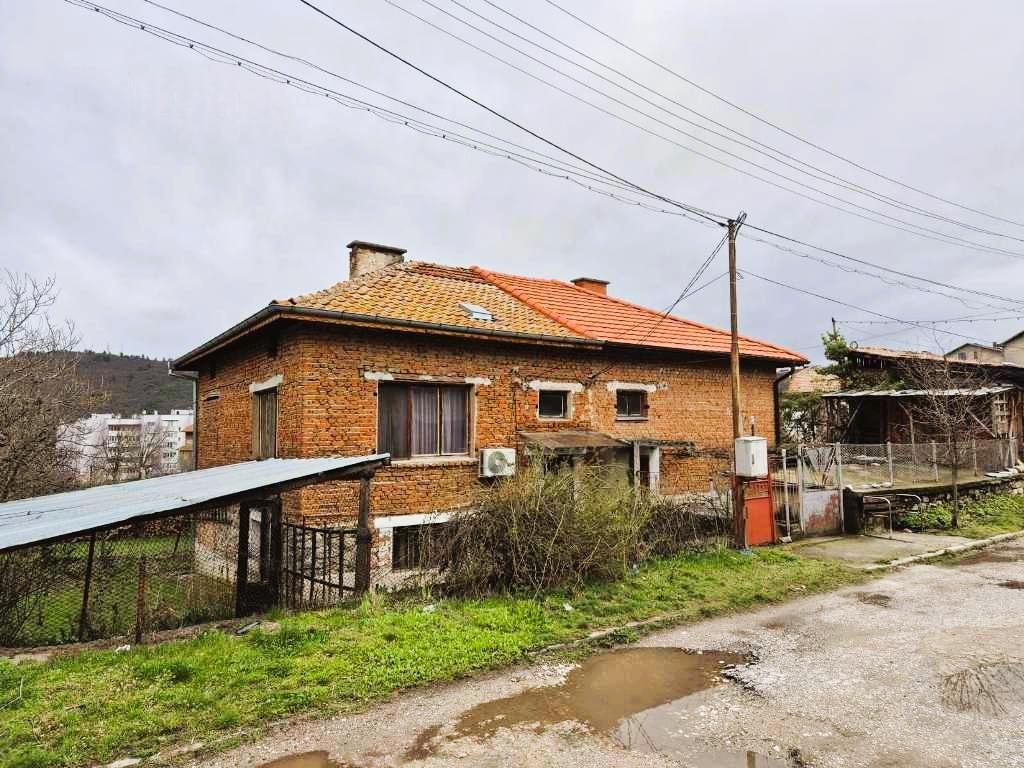 House for Sale in Velingrad, Pazardzhik