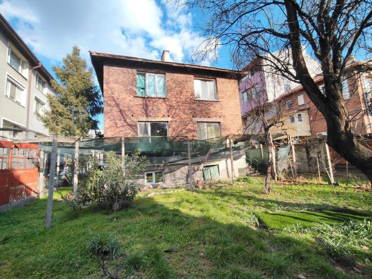 House for Sale in Plovdiv, Kamenitsa 1