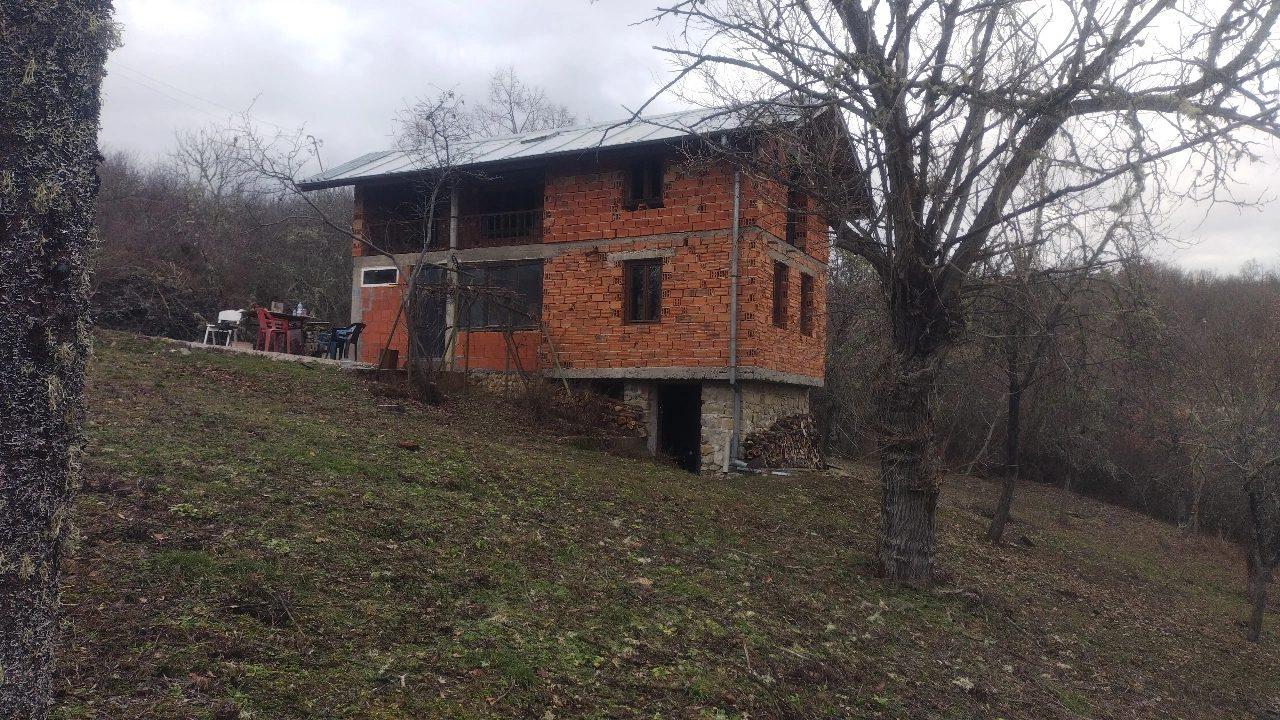 Villa for Sale in Divlya, Pernik