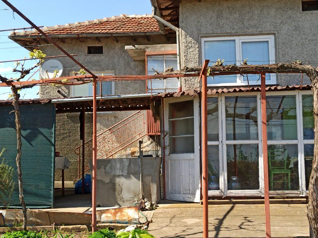 House for Sale in Belitsa, Silistra