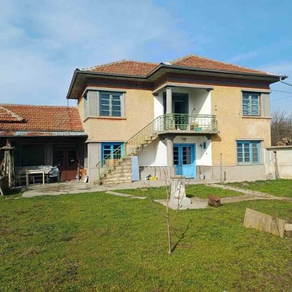 House for Sale in Resen, Veliko Tarnovo