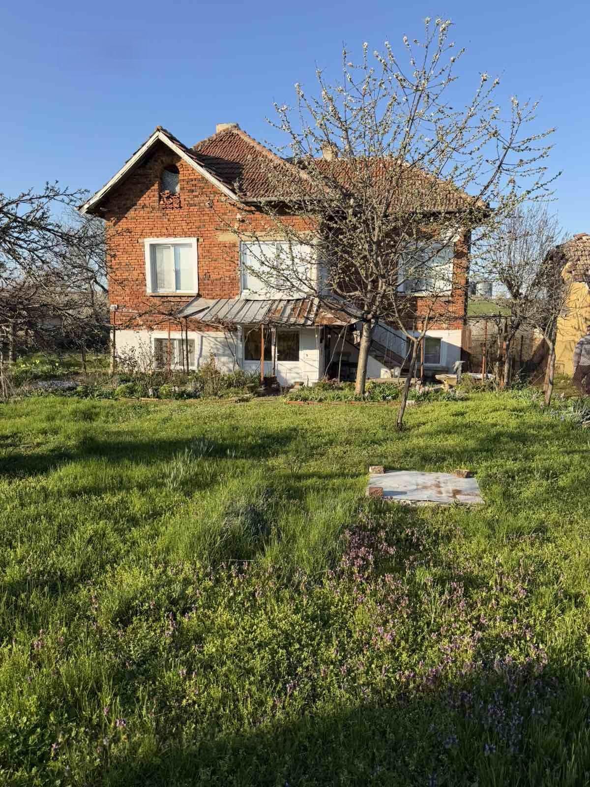 House for Sale in Nivyanin, Vratsa