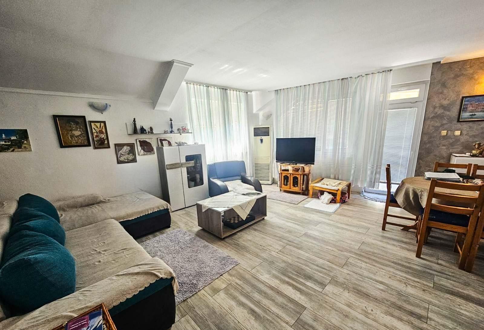 House Floor for Sale in Balchik, Dobrich