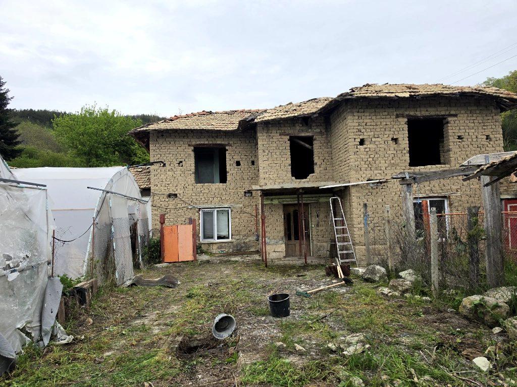 House for Sale in Srednya, Shumen
