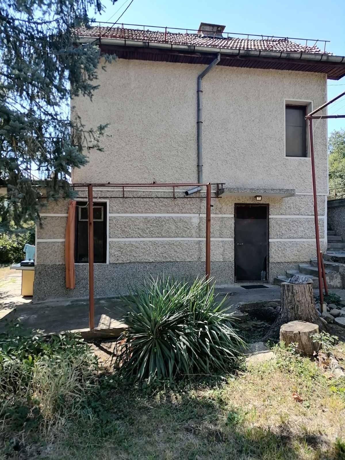 Villa for Sale in Targovishte, Vilna zona
