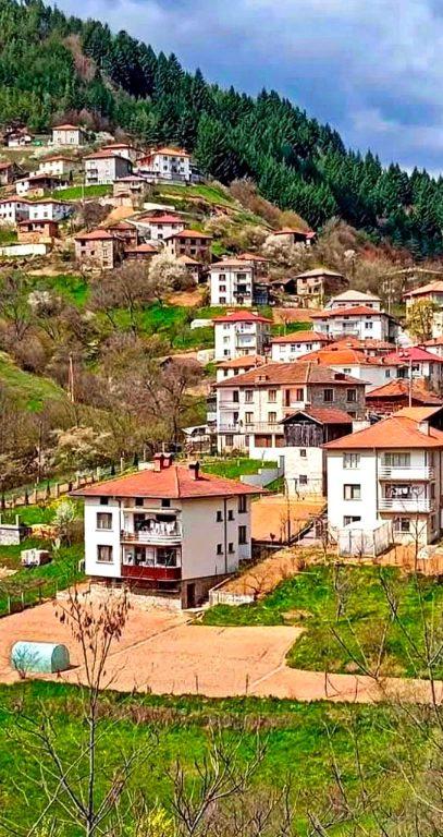 House for Sale in Taran, Smolyan