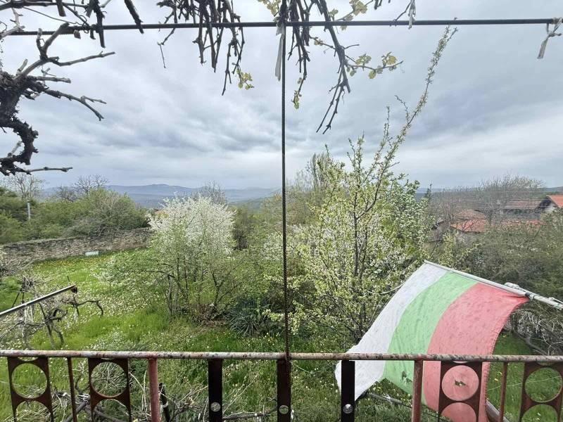 House for Sale in Gostilitsa, Gabrovo