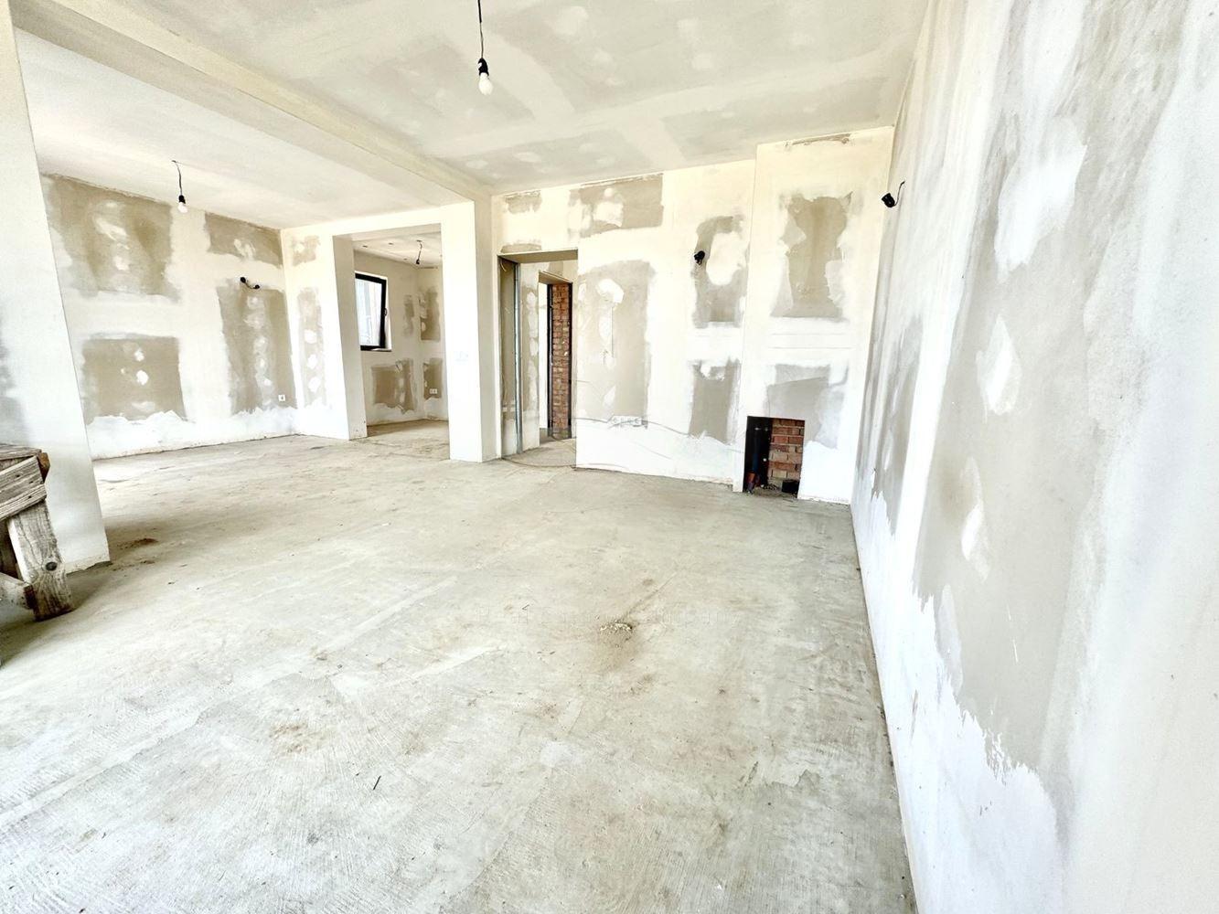 House for Sale in Kichevo, Varna