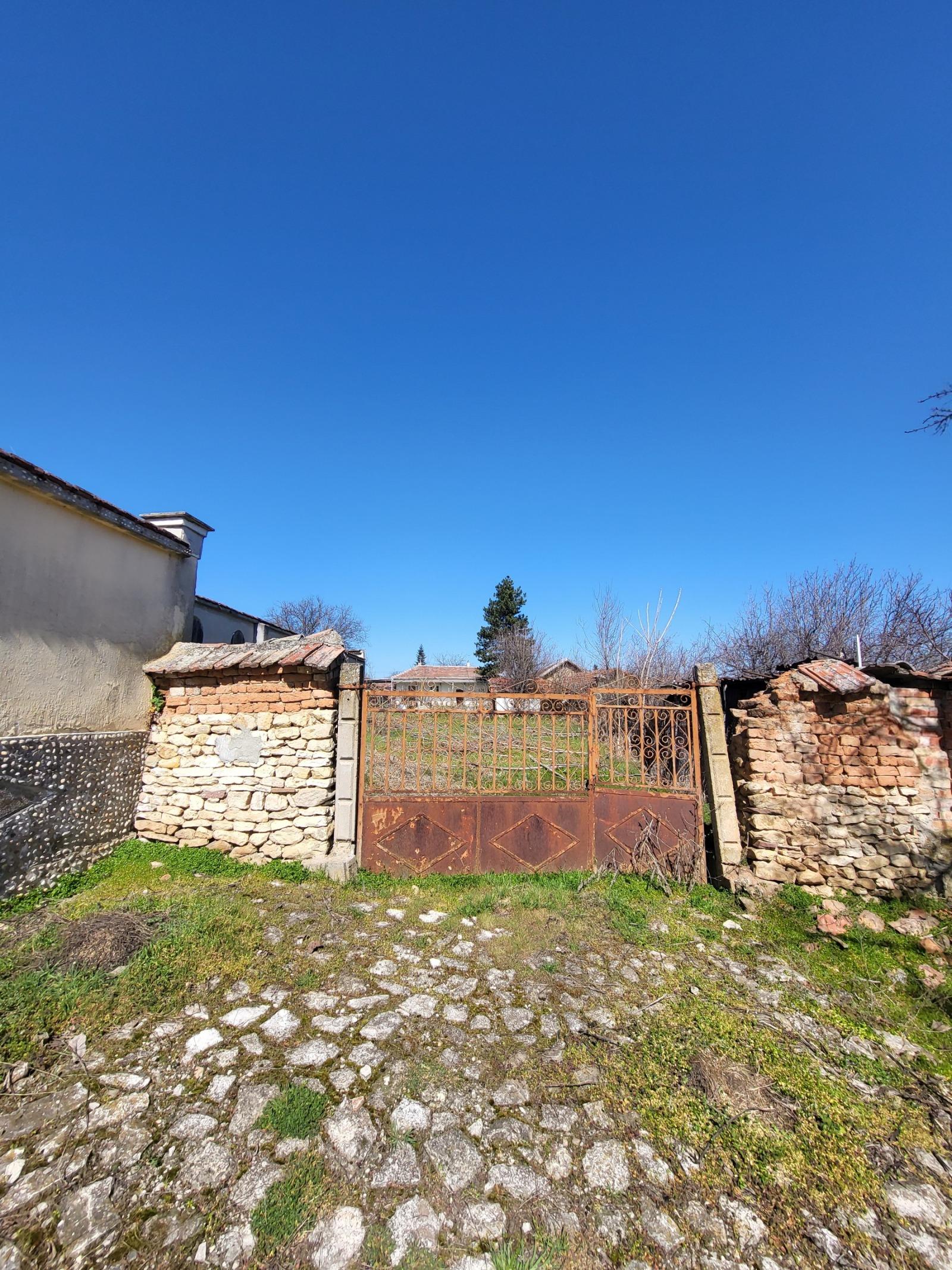 House for Sale in Zgalevo, Pleven