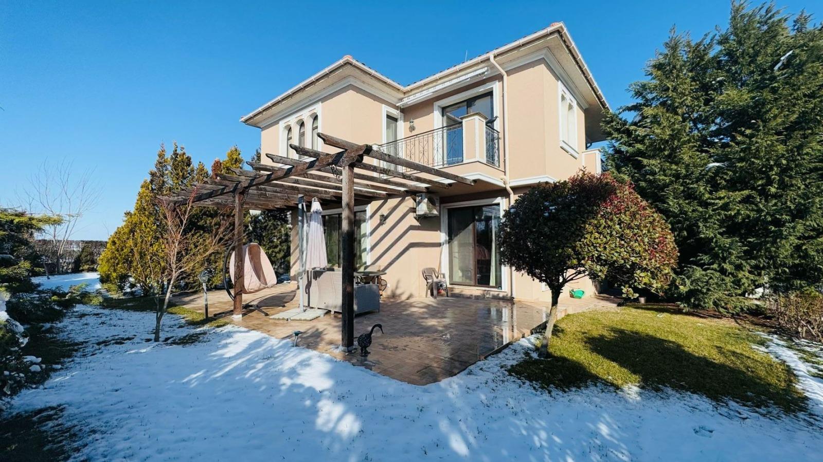 House for Sale in Pomorie, Burgas