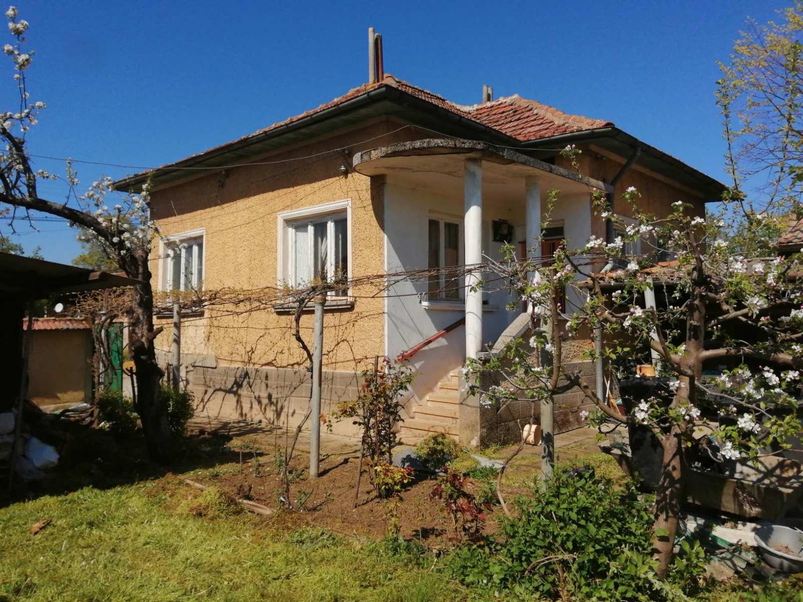 House for Sale in Gorni Dabnik, Pleven