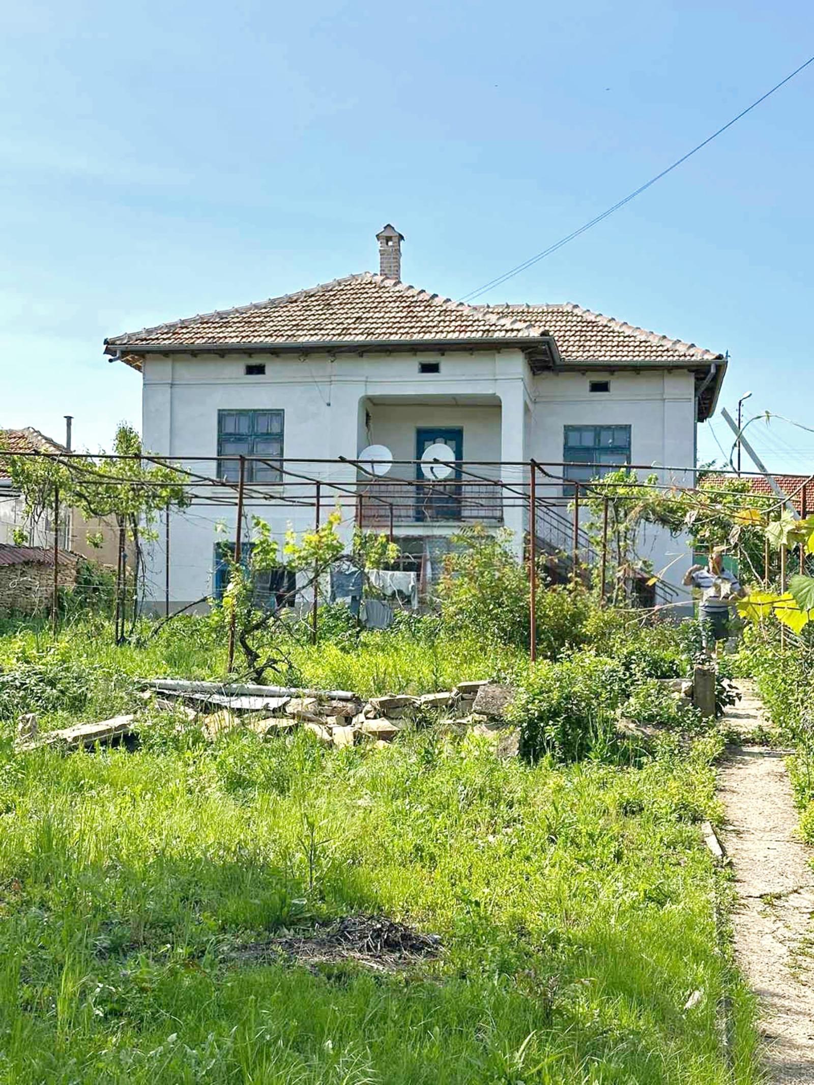 House for Sale in Dolna Lipnitsa, Veliko Tarnovo
