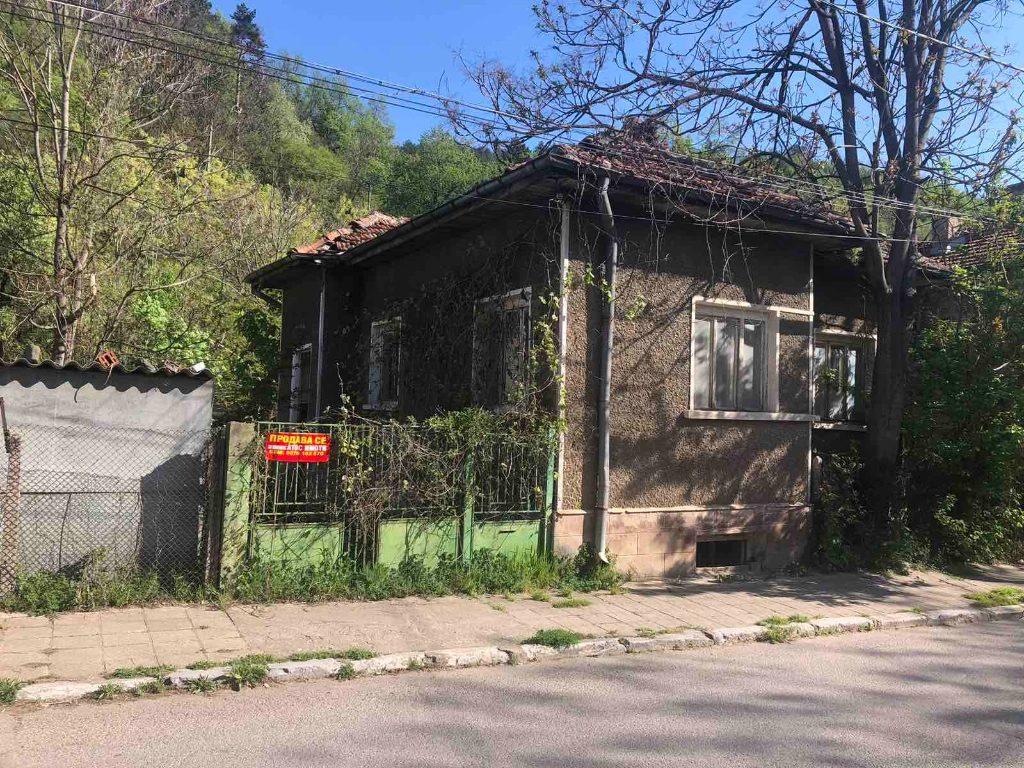 House for Sale in Berkovitsa, Montana
