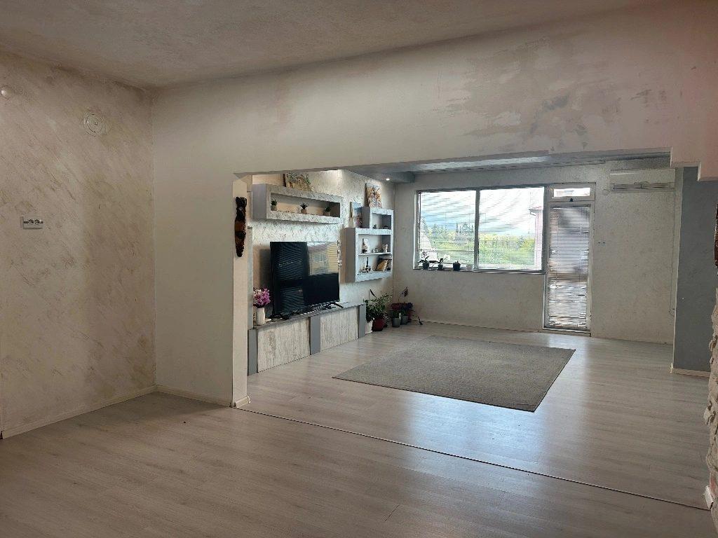 House Floor for Sale in Sopot, Plovdiv