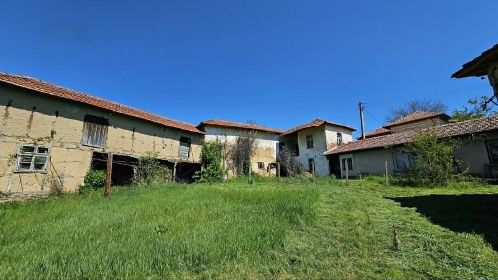 House for Sale in Golets, Lovech