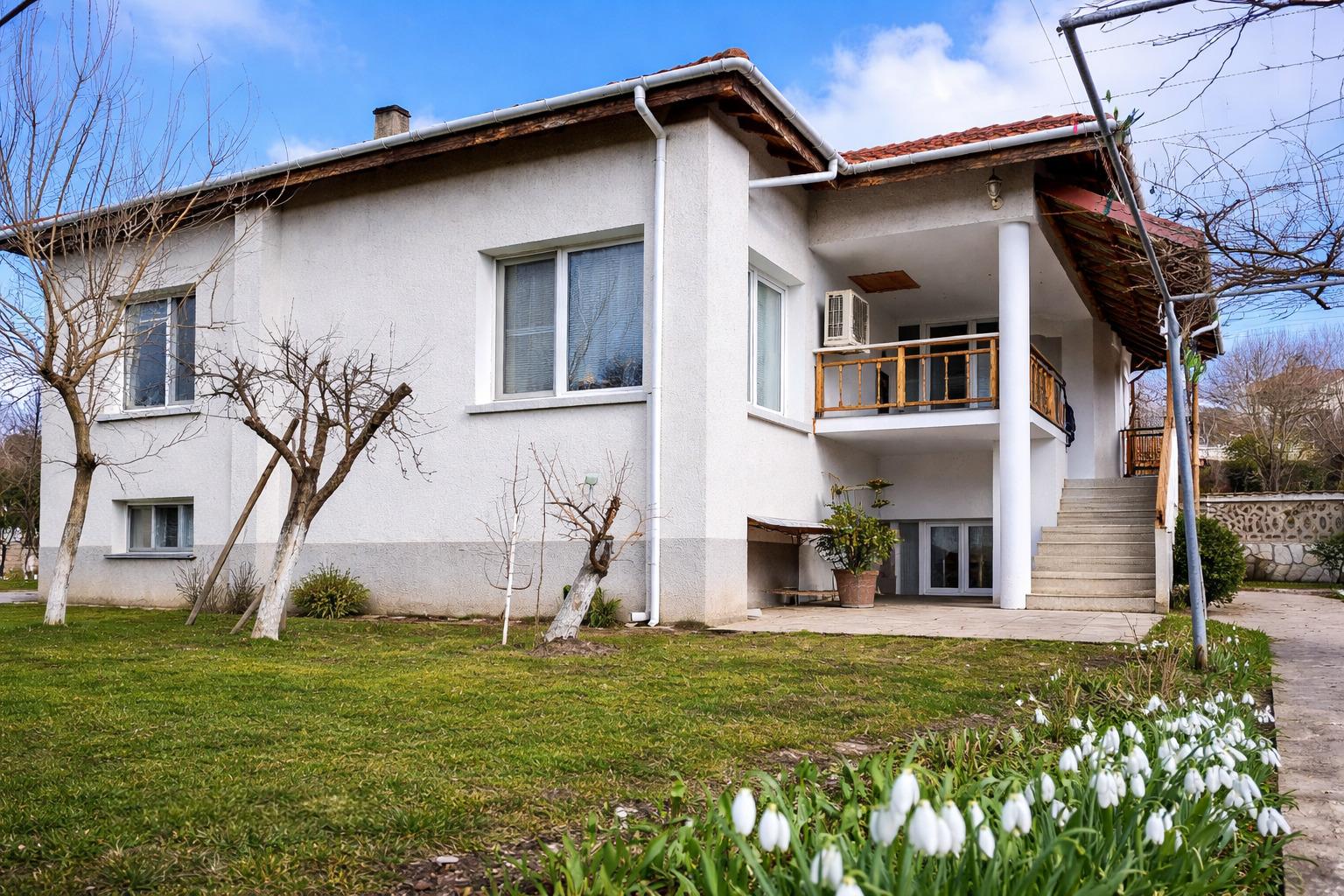 House for Sale in Vetovo, Ruse