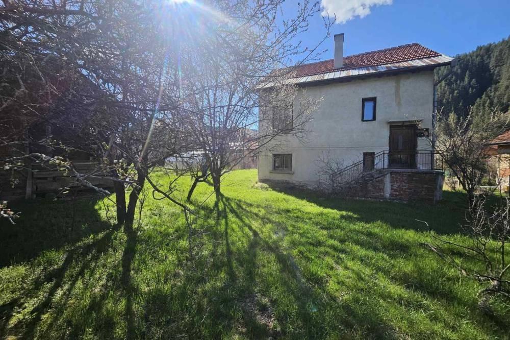 House for Sale in Govedartsi, Sofia Province