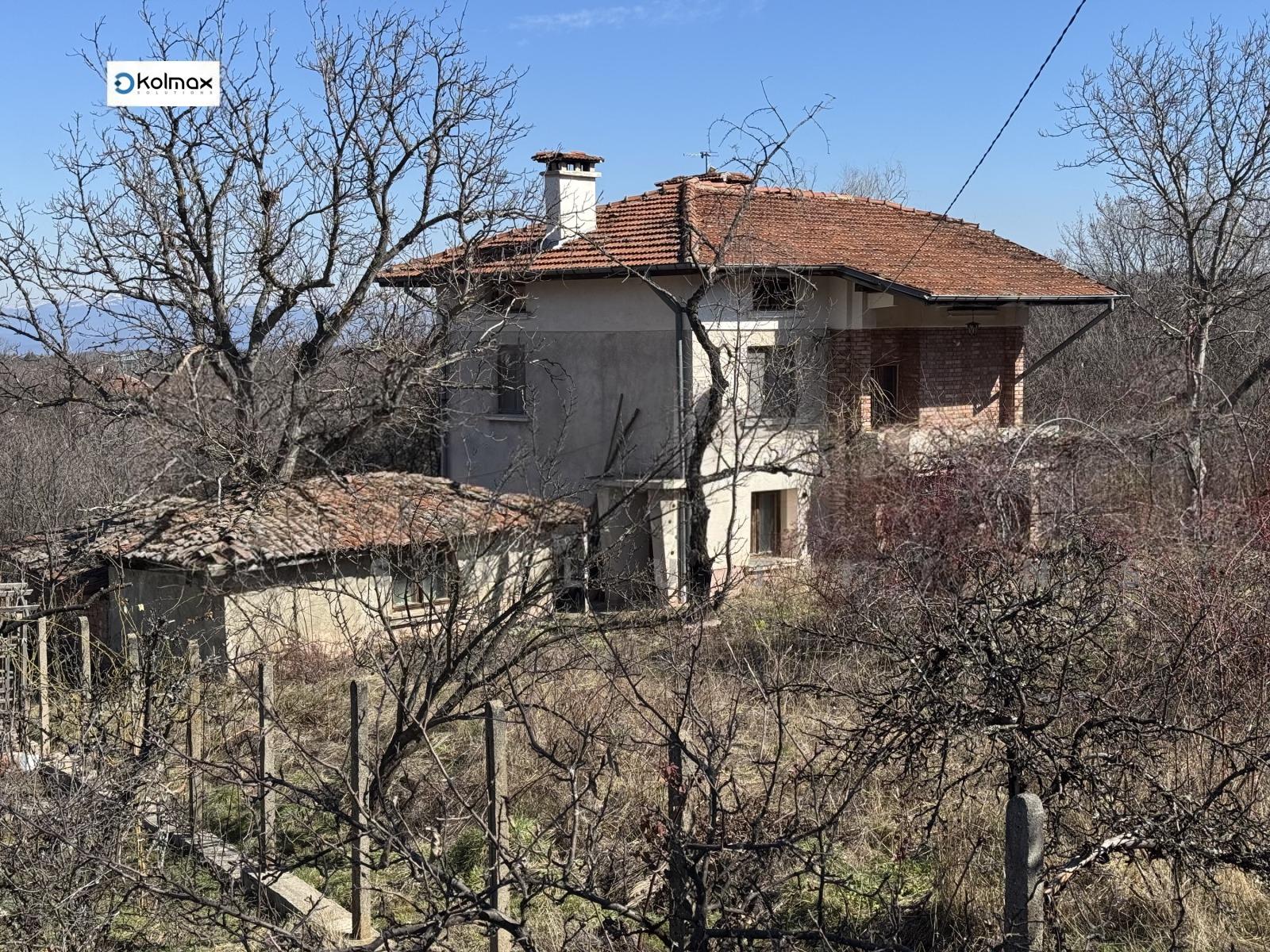 House for Sale in Krushovitsa, Sofia Province