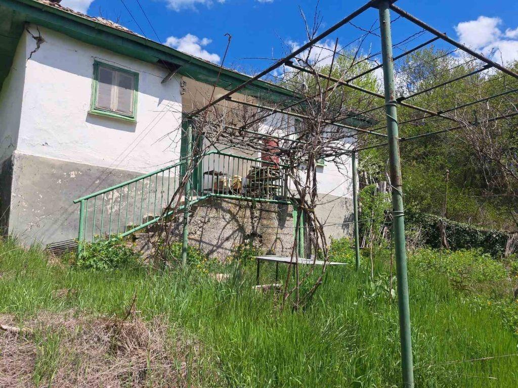 House for Sale in Gurgulyat, Sofia Province