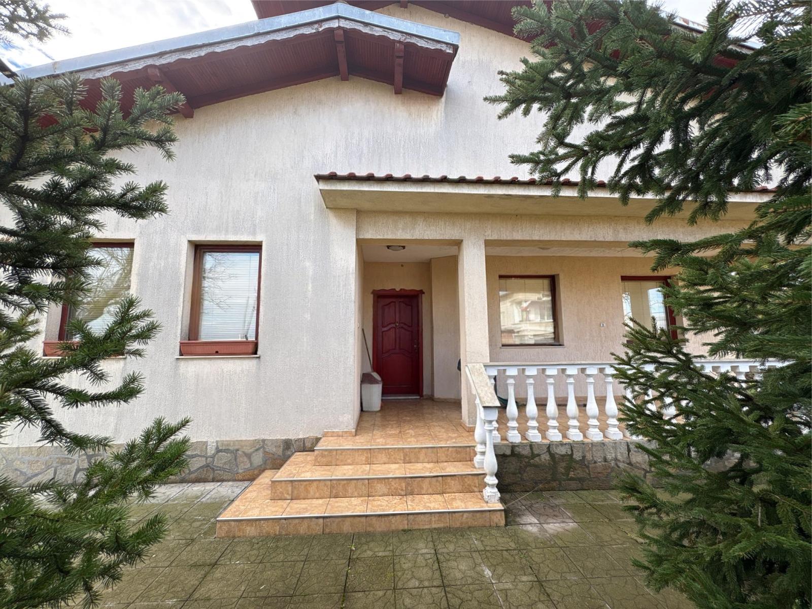 House for Sale in Parvomay, Plovdiv