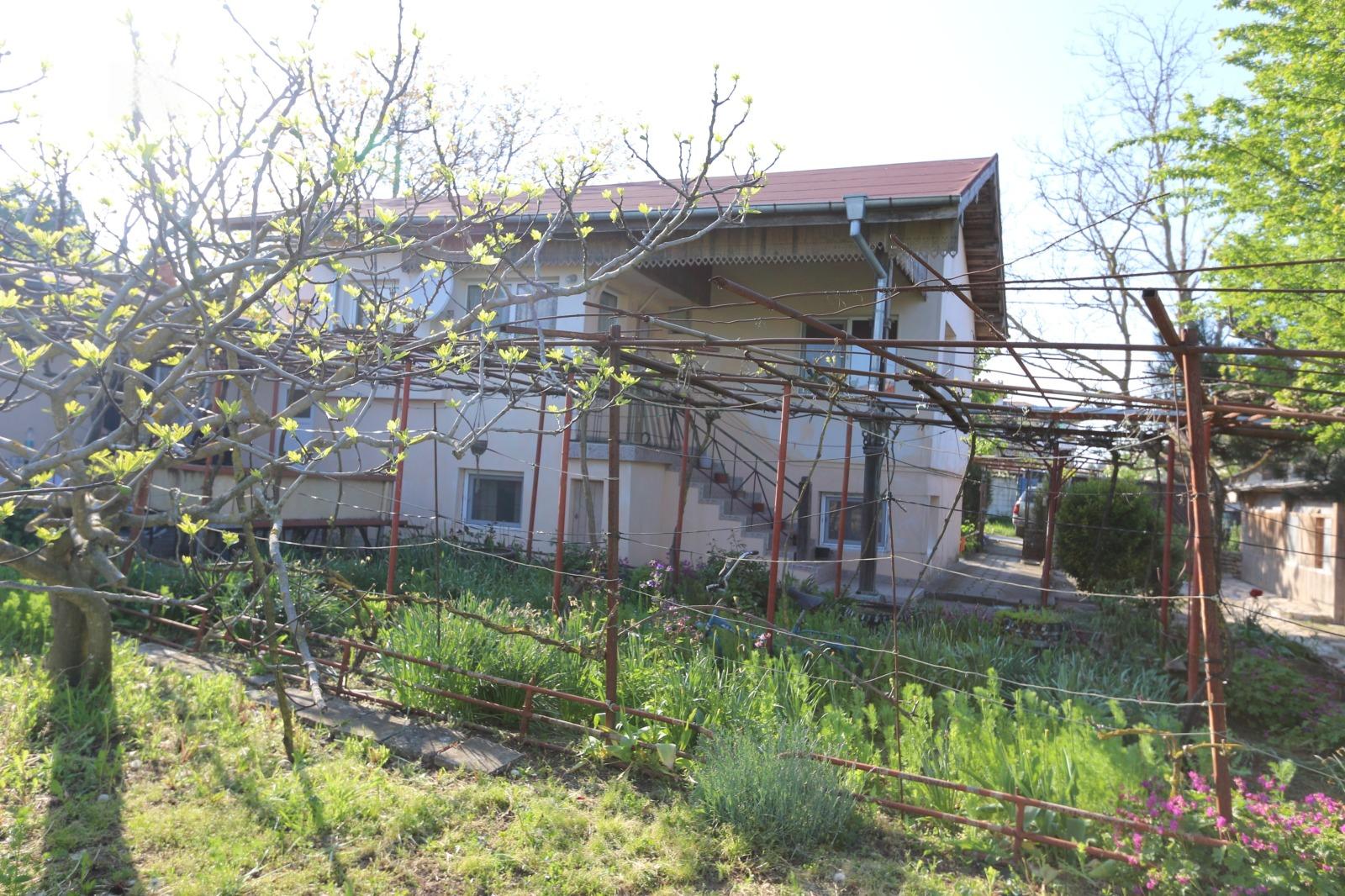 House for Sale in Kichevo, Varna