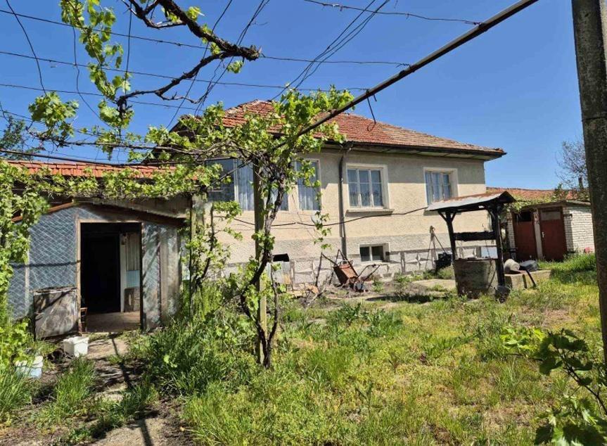 House for Sale in Razhevo Konare, Plovdiv