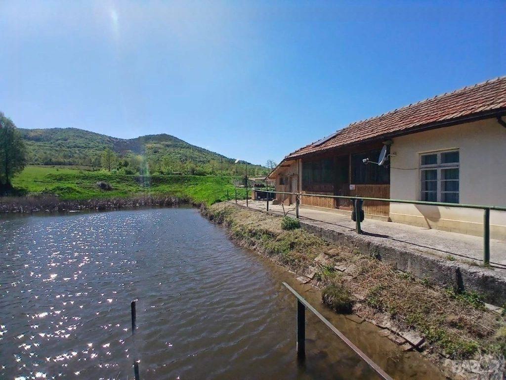 House for Sale in Petko Slaveykov, Gabrovo