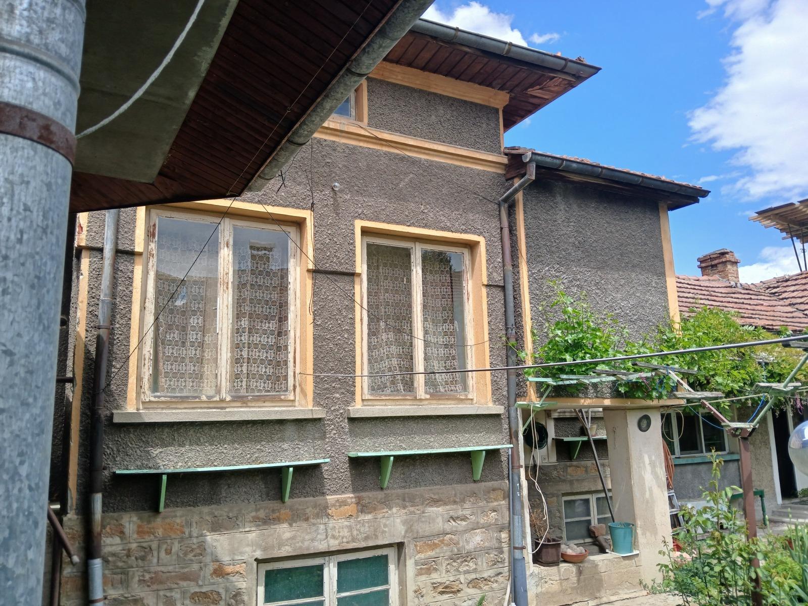House for Sale in Sevlievo, Gabrovo