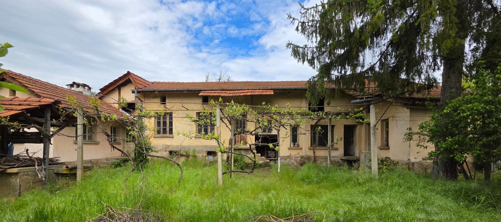 House for Sale in Lomets, Lovech