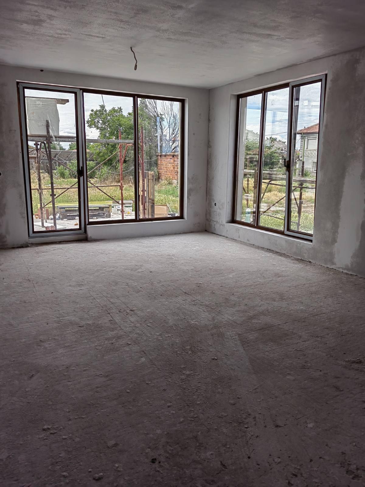 House for Sale in Graf Ignatievo, Plovdiv