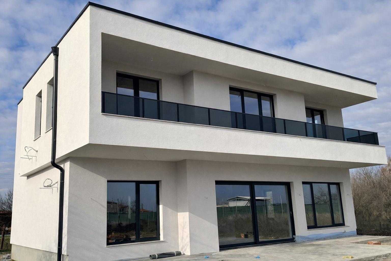 House for Sale in Suhozem, Plovdiv