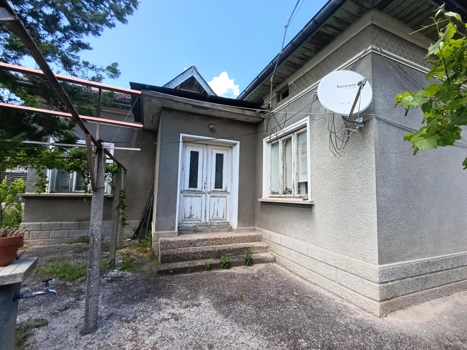 House for Sale in Polski Trambesh, Veliko Tarnovo