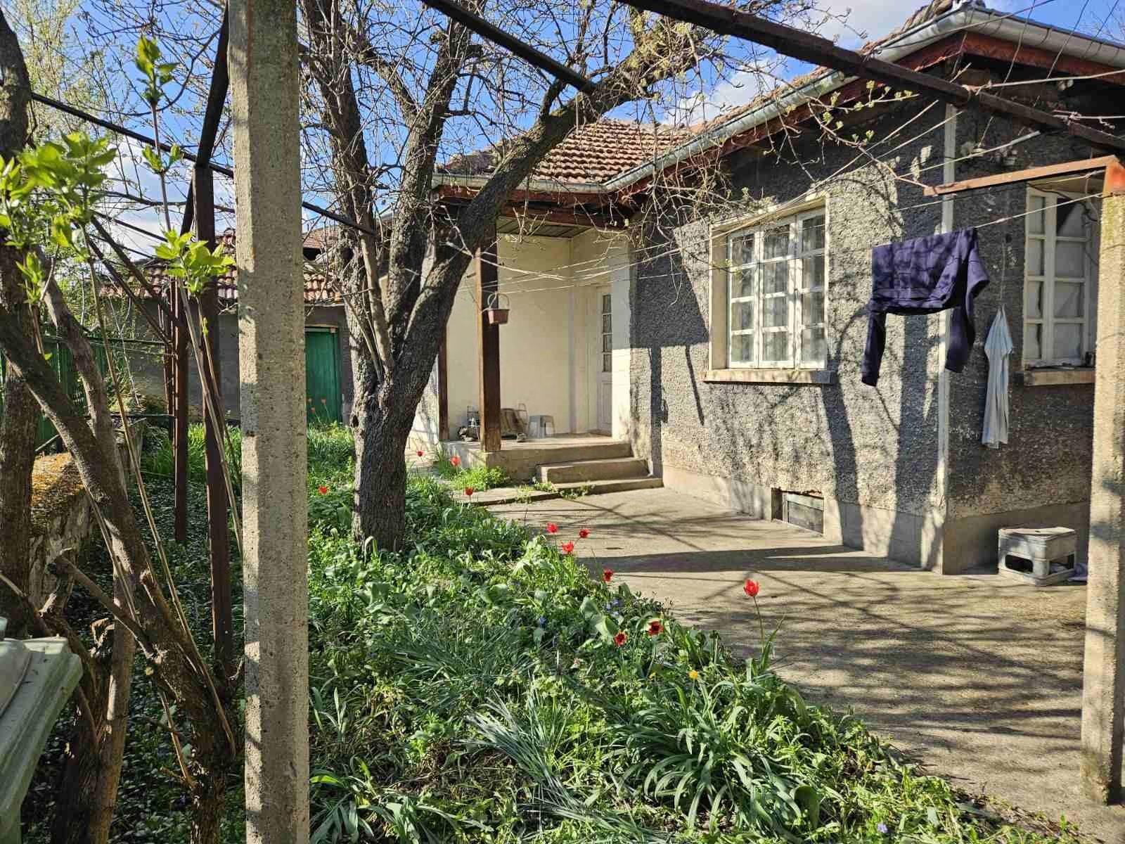 House for Sale in Polski Trambesh, Veliko Tarnovo