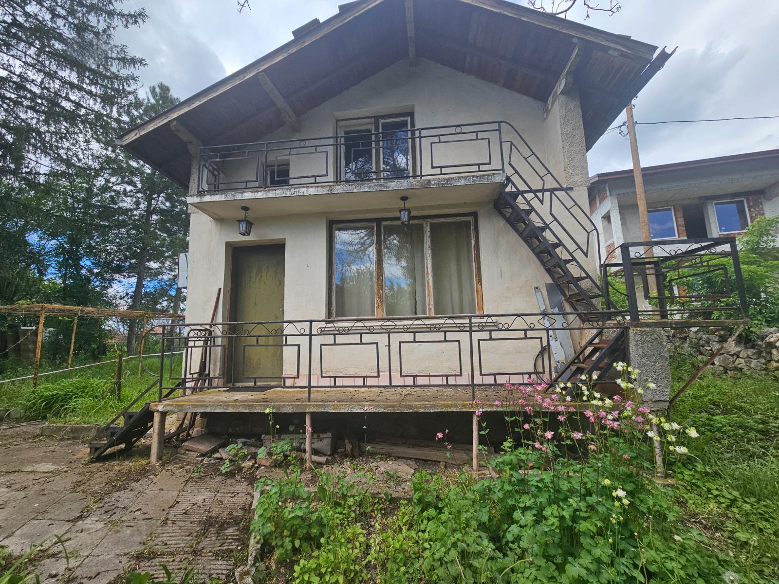 Villa for Sale in Stefanovo, Pernik