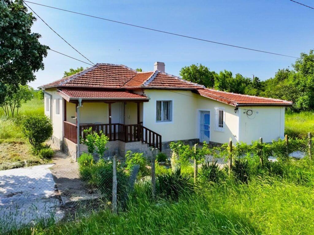 House for Sale in Suhodol, Burgas