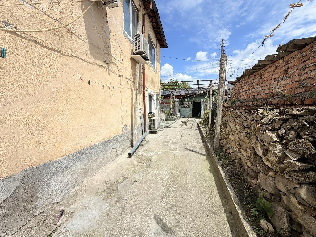 House for Sale in Kardzhali, Borovets