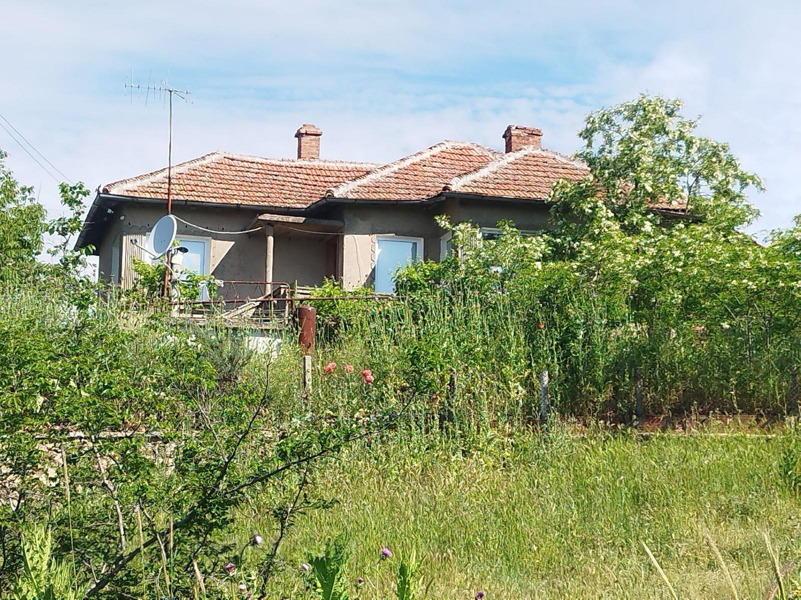 House for Sale in Lesovo, Yambol