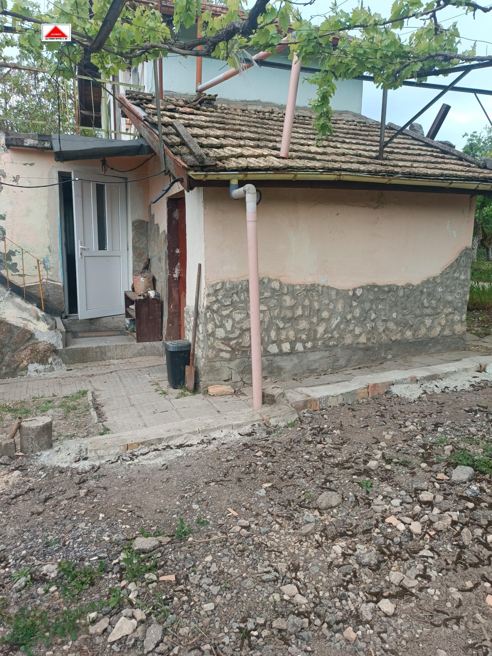 Villa for Sale in Shumen, Pod Manastira Area