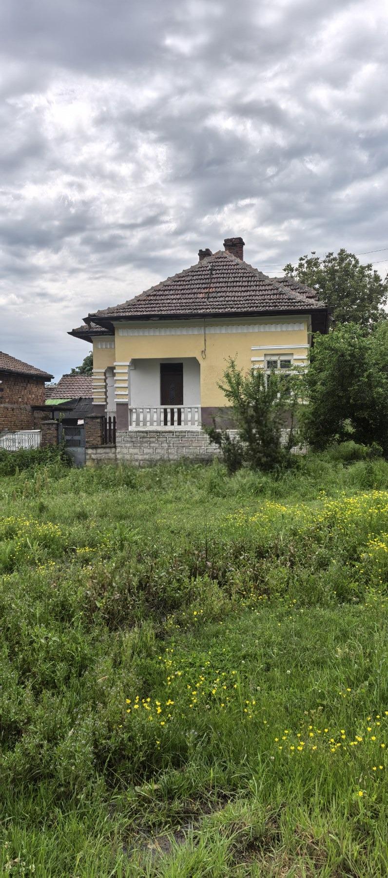 House for Sale in Golyamo Peshtene, Vratsa