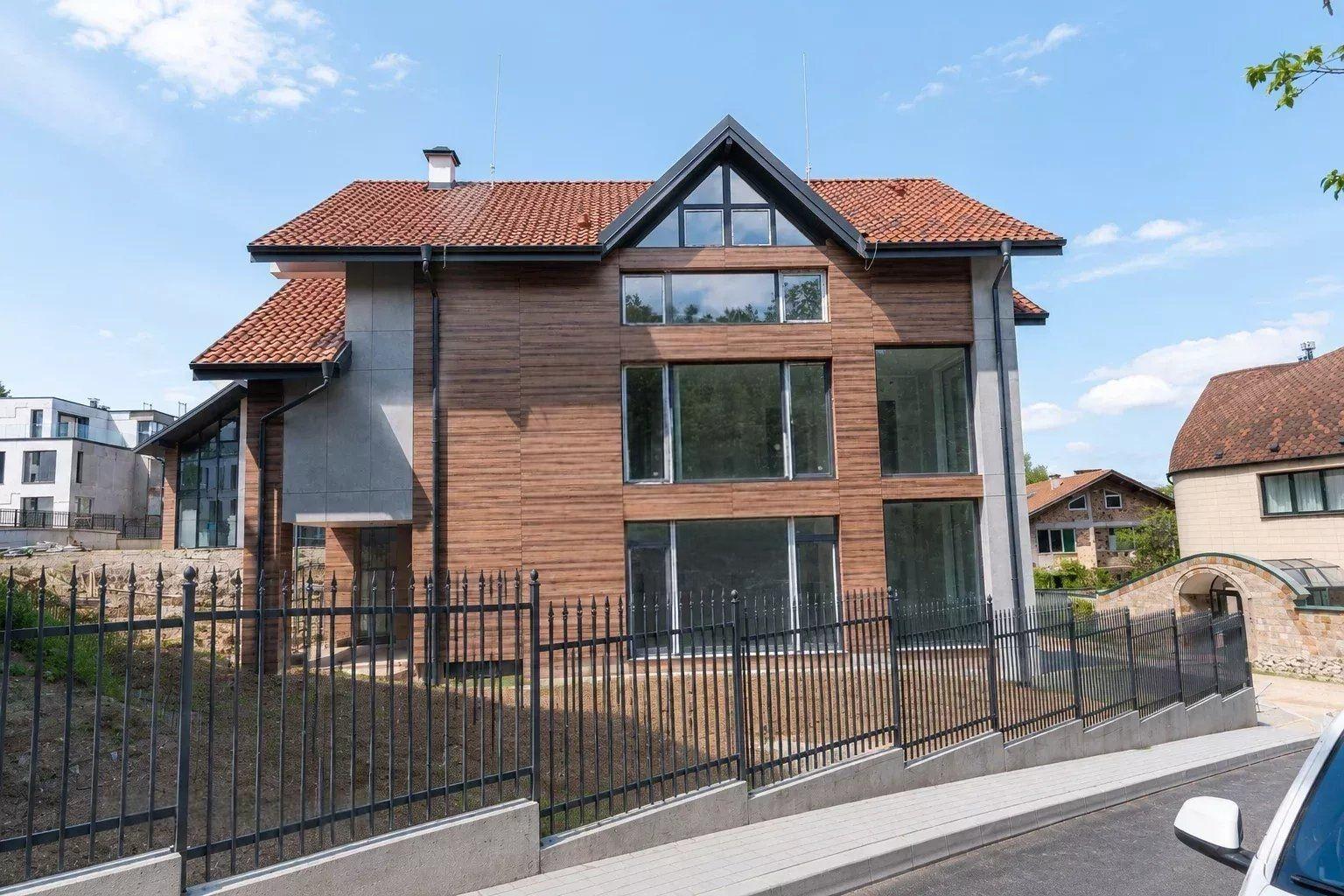 House for Sale in Sofia, Dragalevtsi