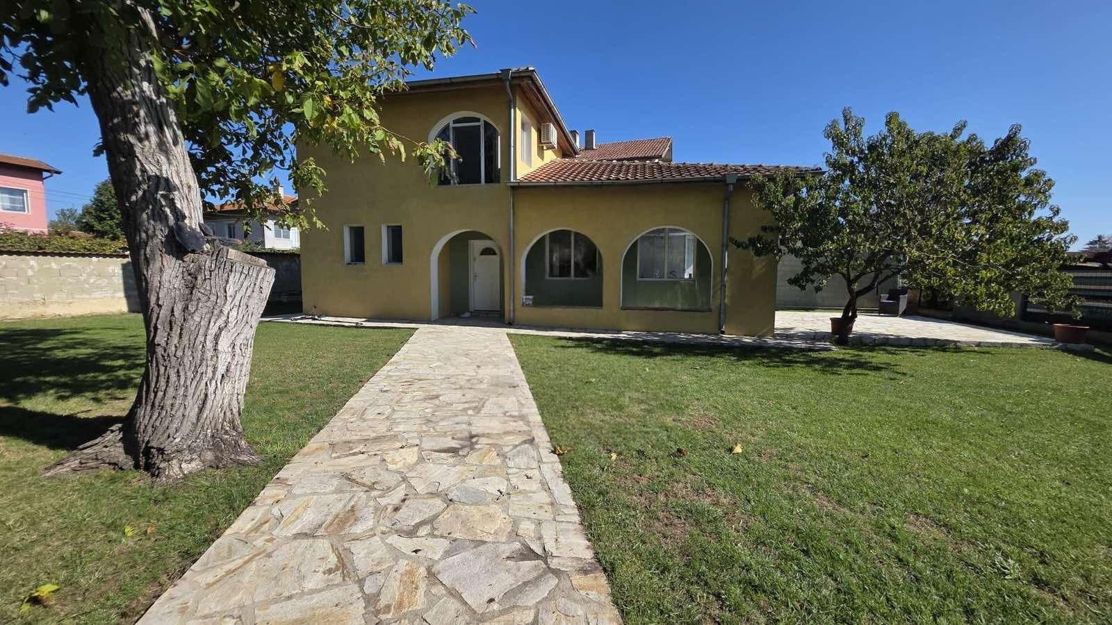 House for Sale in Shkorpilovtsi, Varna