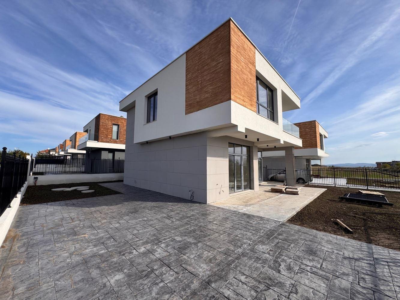 House for Sale in Pomorie, Burgas